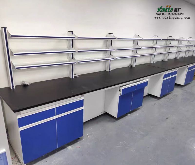 實(shí)驗(yàn)室邊臺(tái)